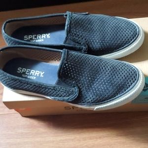 Sperry Seaside Perforated Sneakers